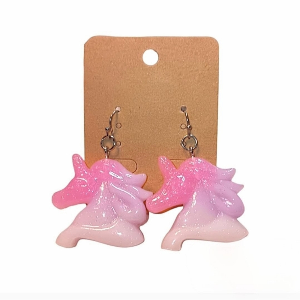 HANDMADE Unicorn Shaped Color Gradient Glitter Earrings in Pink & Purple